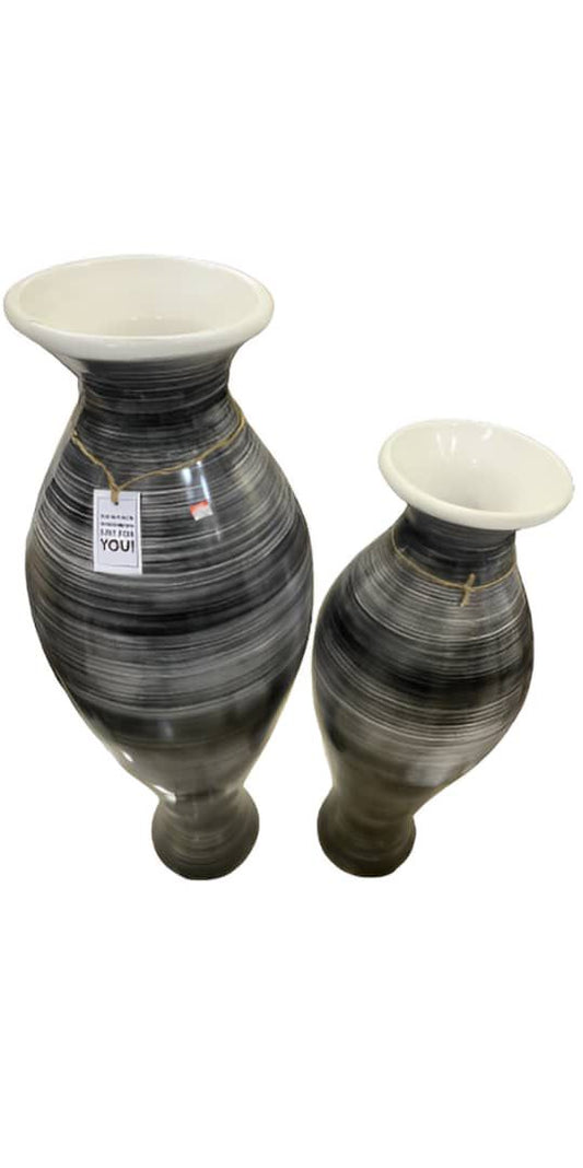 Set of 2 ceramic vase